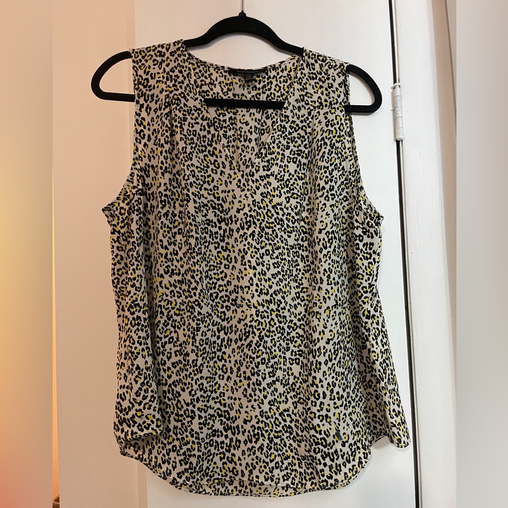 Banana Republic Petite cheetah tank